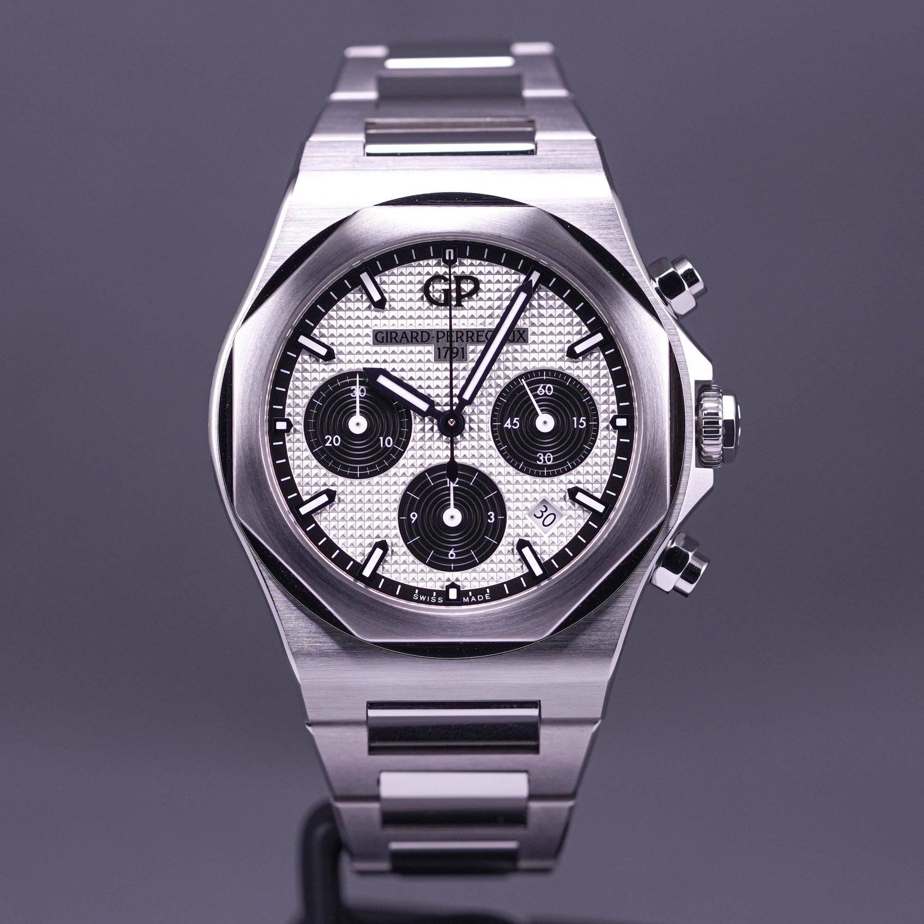 LAUREATO CHRONOGRAPH WHITE PANDA DIAL (2021)