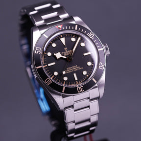 BLACKBAY 58 BLACK DIAL (2022)