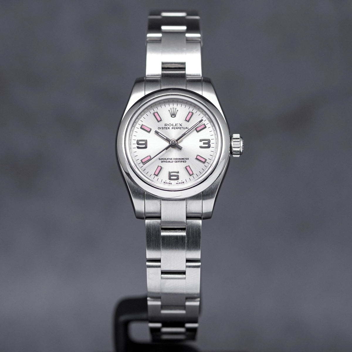 OYSTER PERPETUAL 26MM SILVER DIAL PINK INDEX (2010)