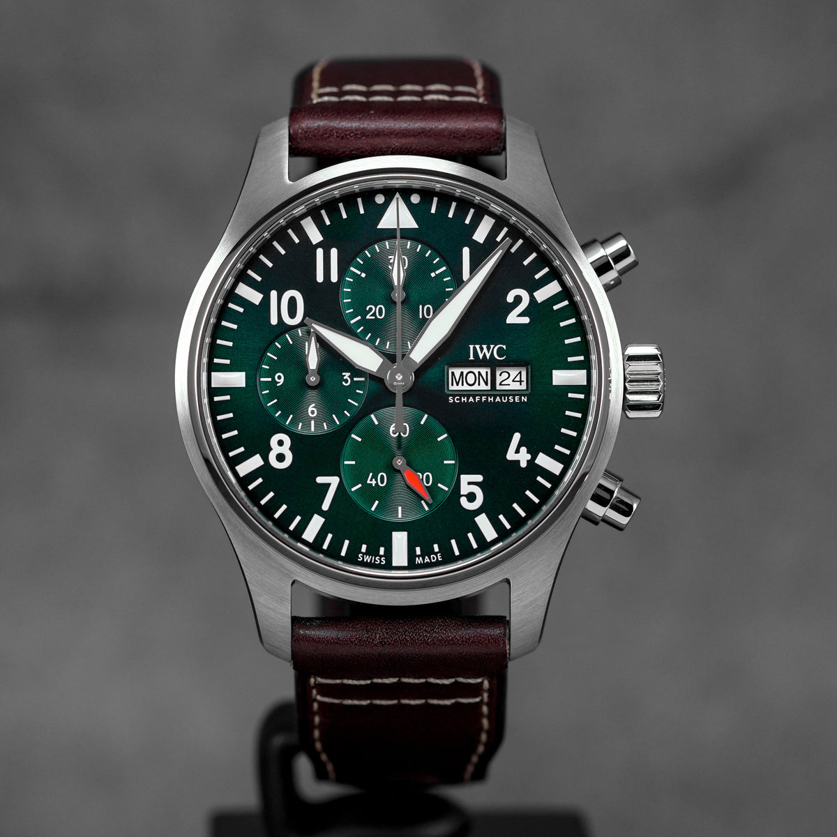 Harga IWC Pilot Chrono Green Terbaru