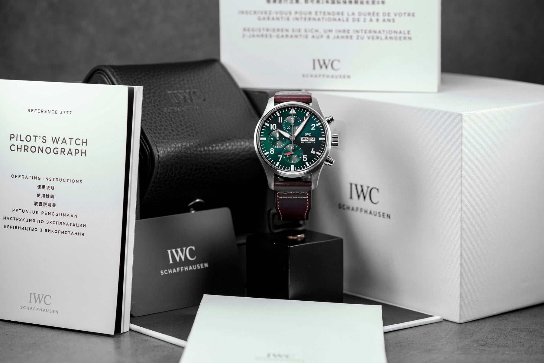 Harga IWC Pilot Chrono Green Terbaru
