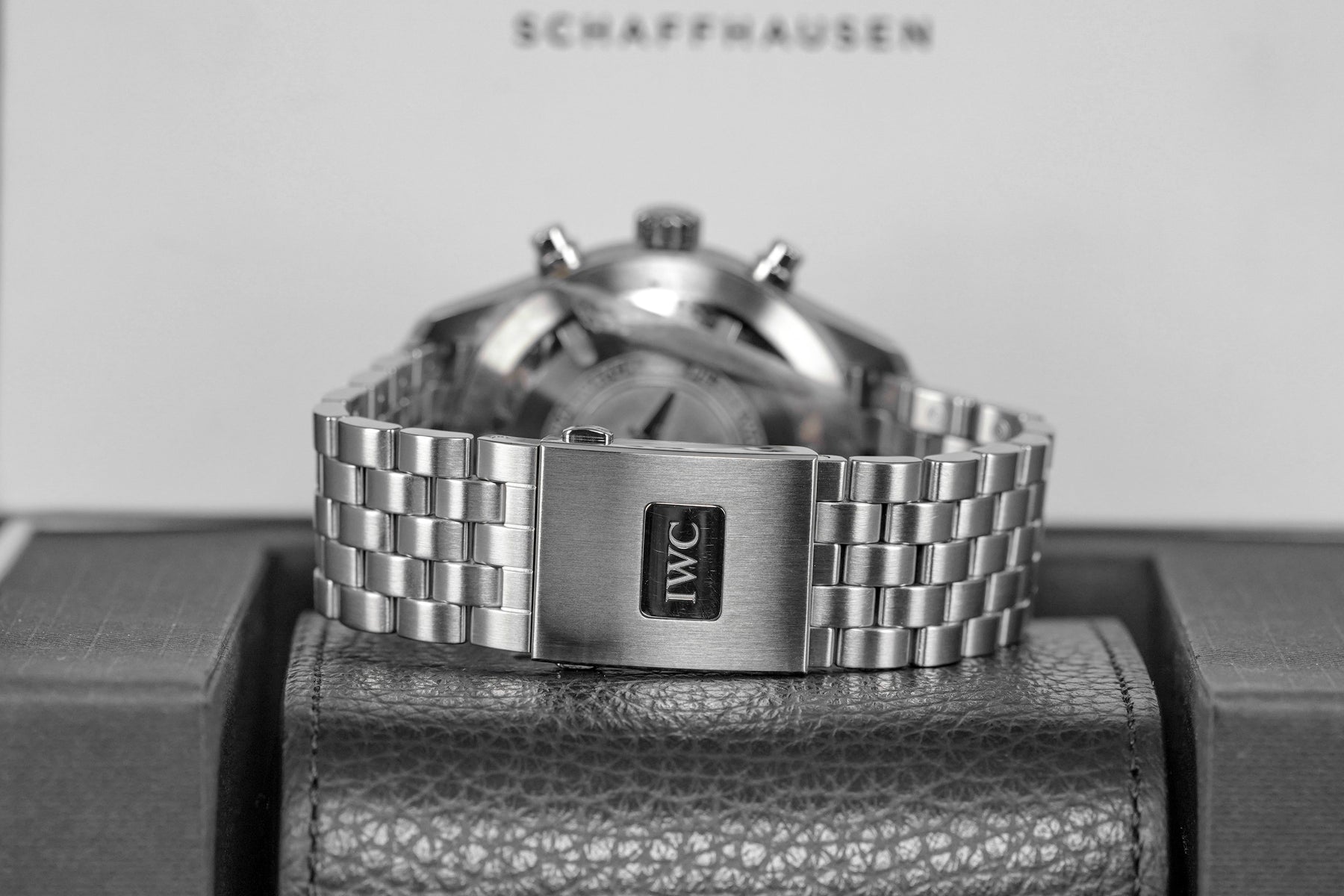 Harga IWC Pilot Chronograph Black