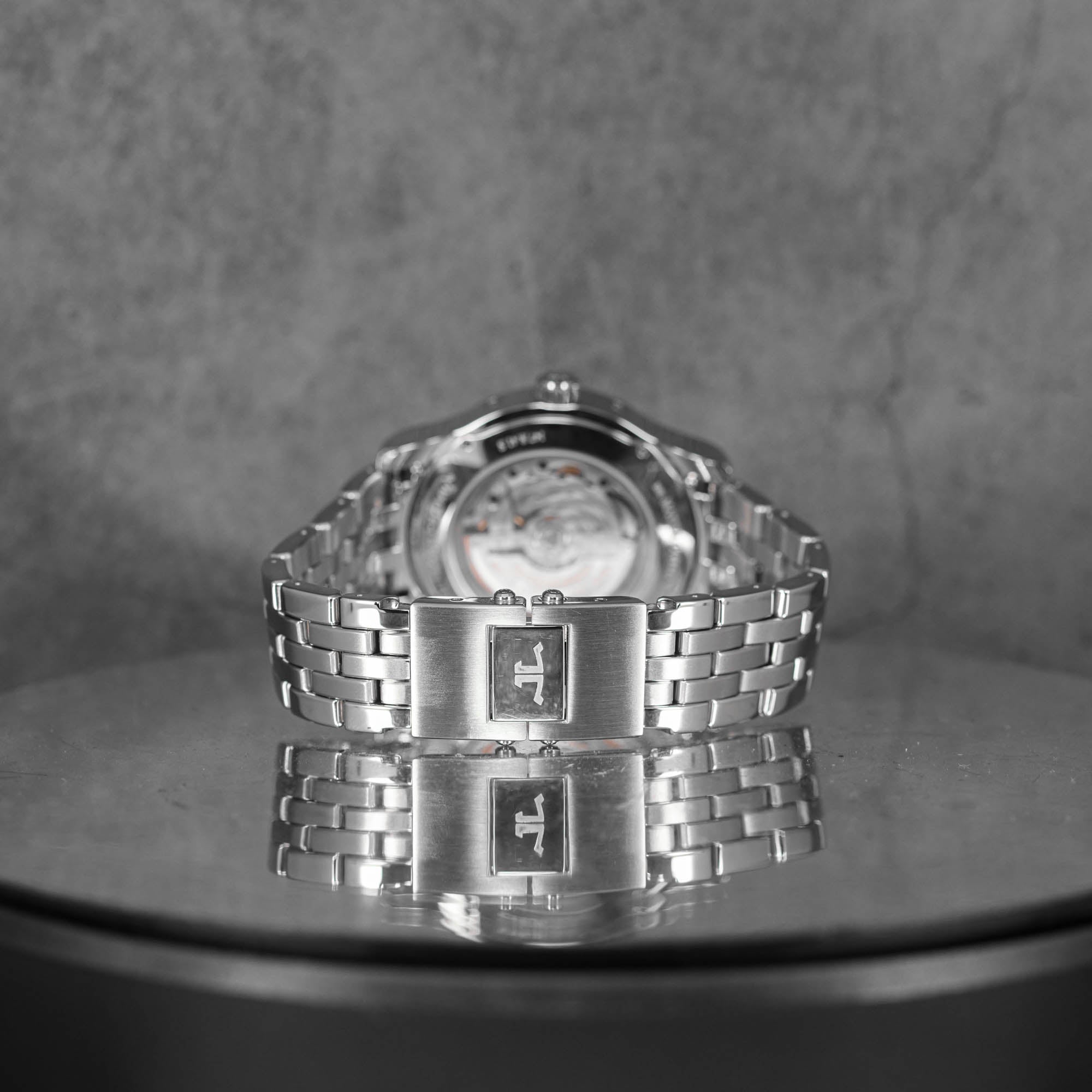 MASTER CALENDAR MOONPHASE SILVER DIAL (2012)
