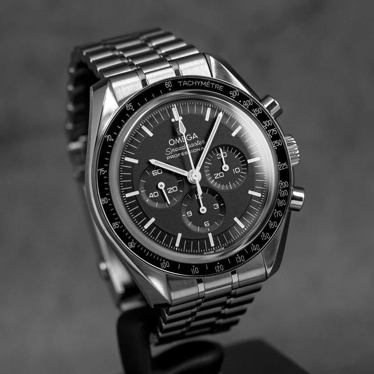 OMEGA SPEEDMASTER MOONWATCH SAPPHIRE (2022)