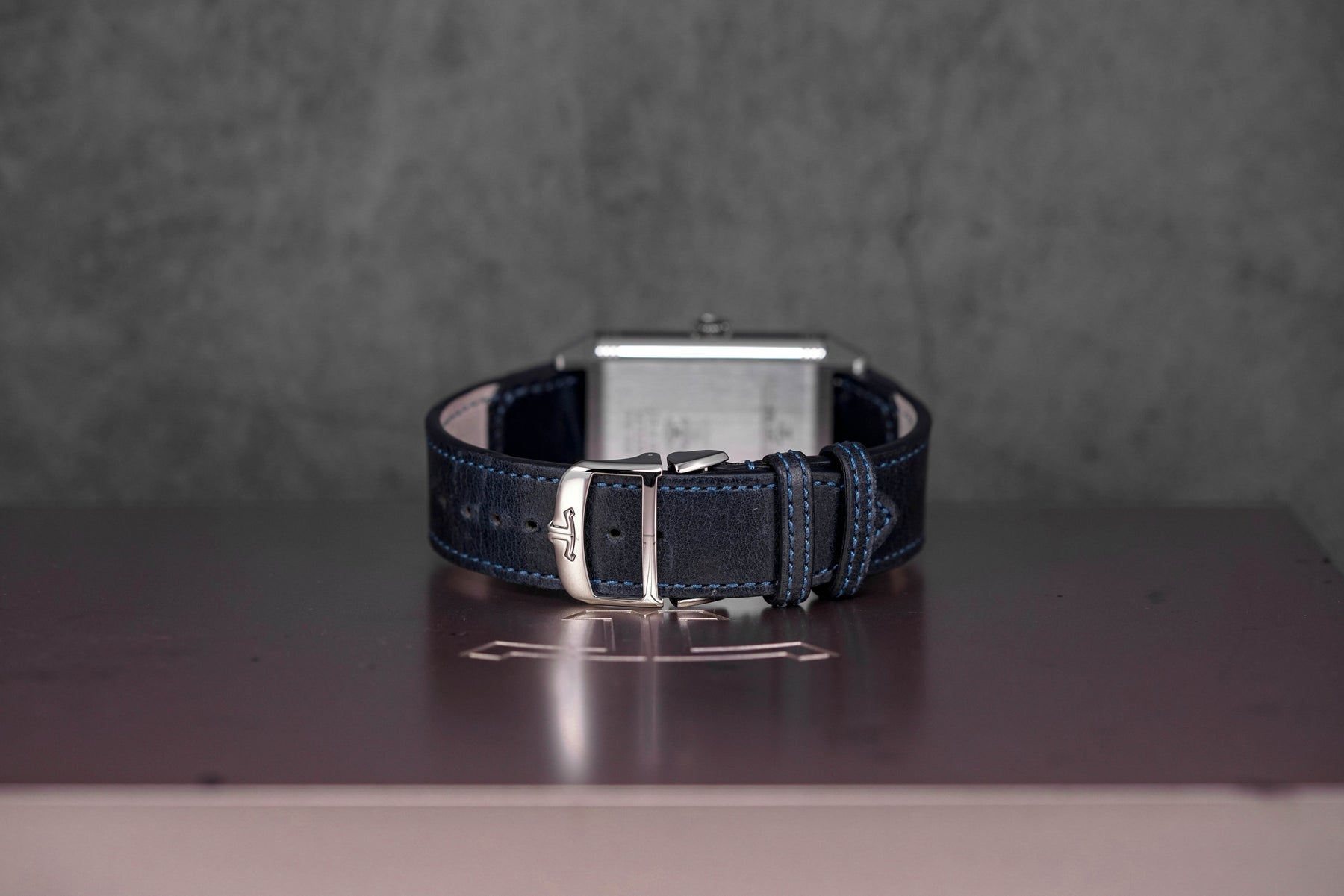 REVERSO TRIBUTE DUOFACE BLUE (2020)