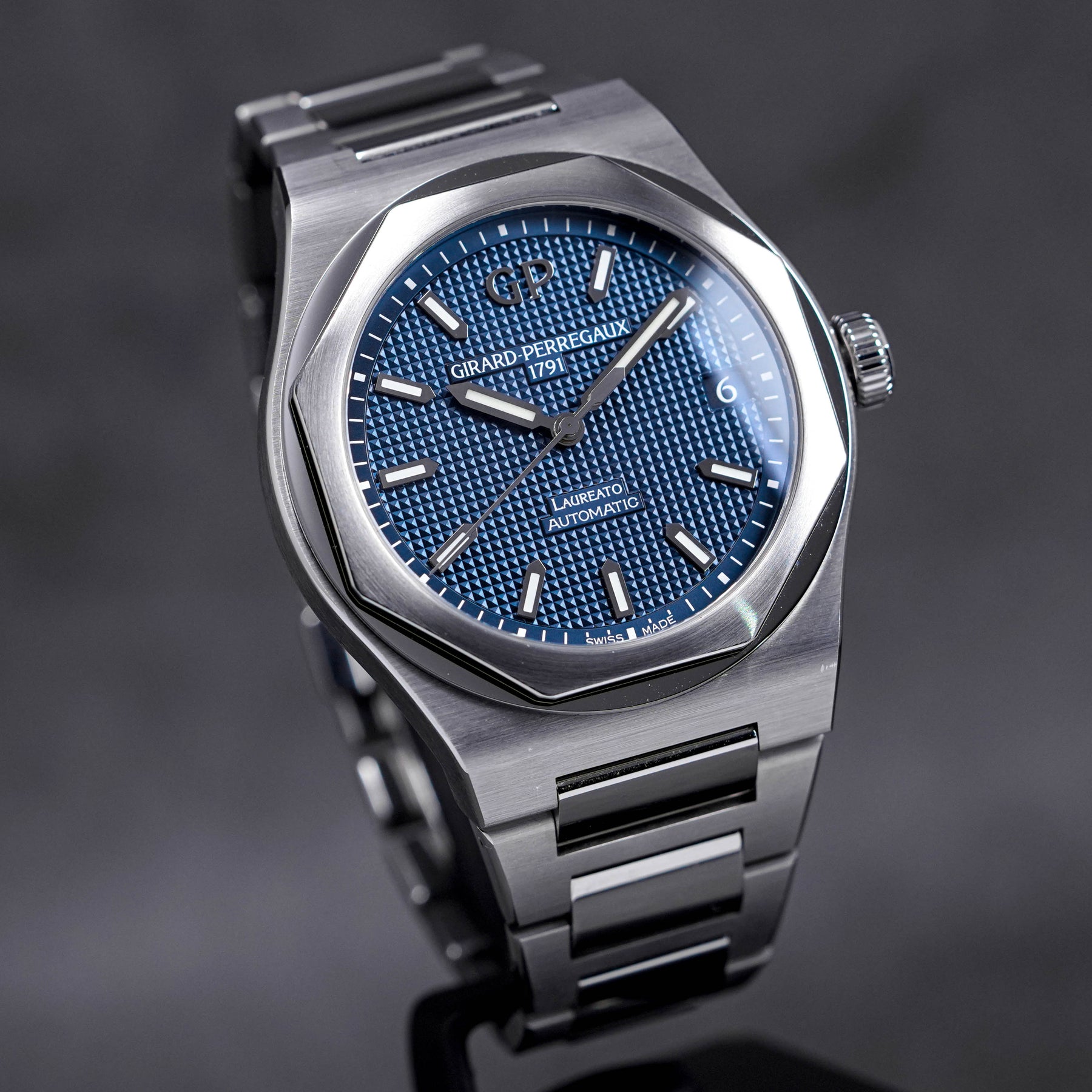 LAUREATO BLUE DIAL (2022)