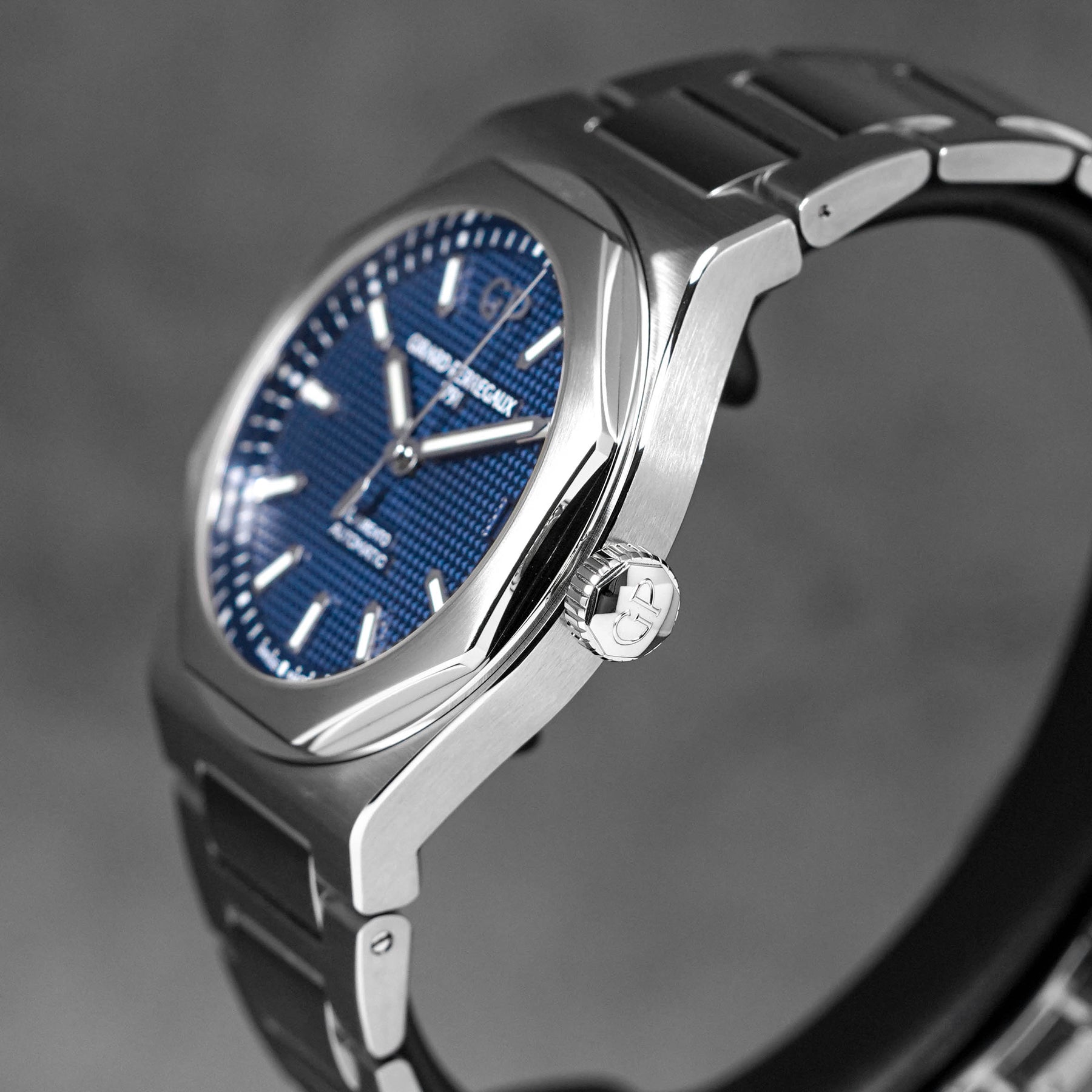 LAUREATO BLUE DIAL (2023)