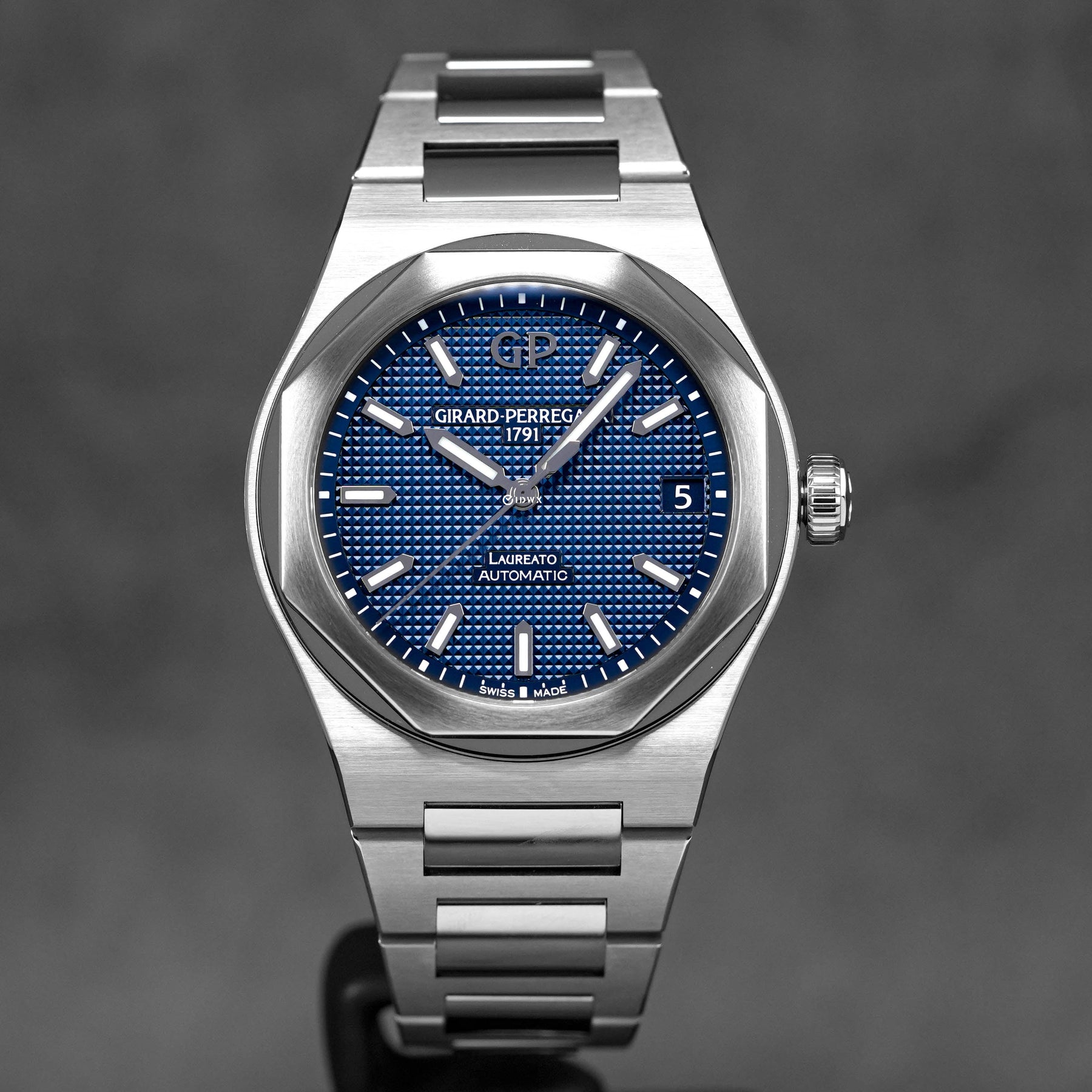 LAUREATO BLUE DIAL (2023)