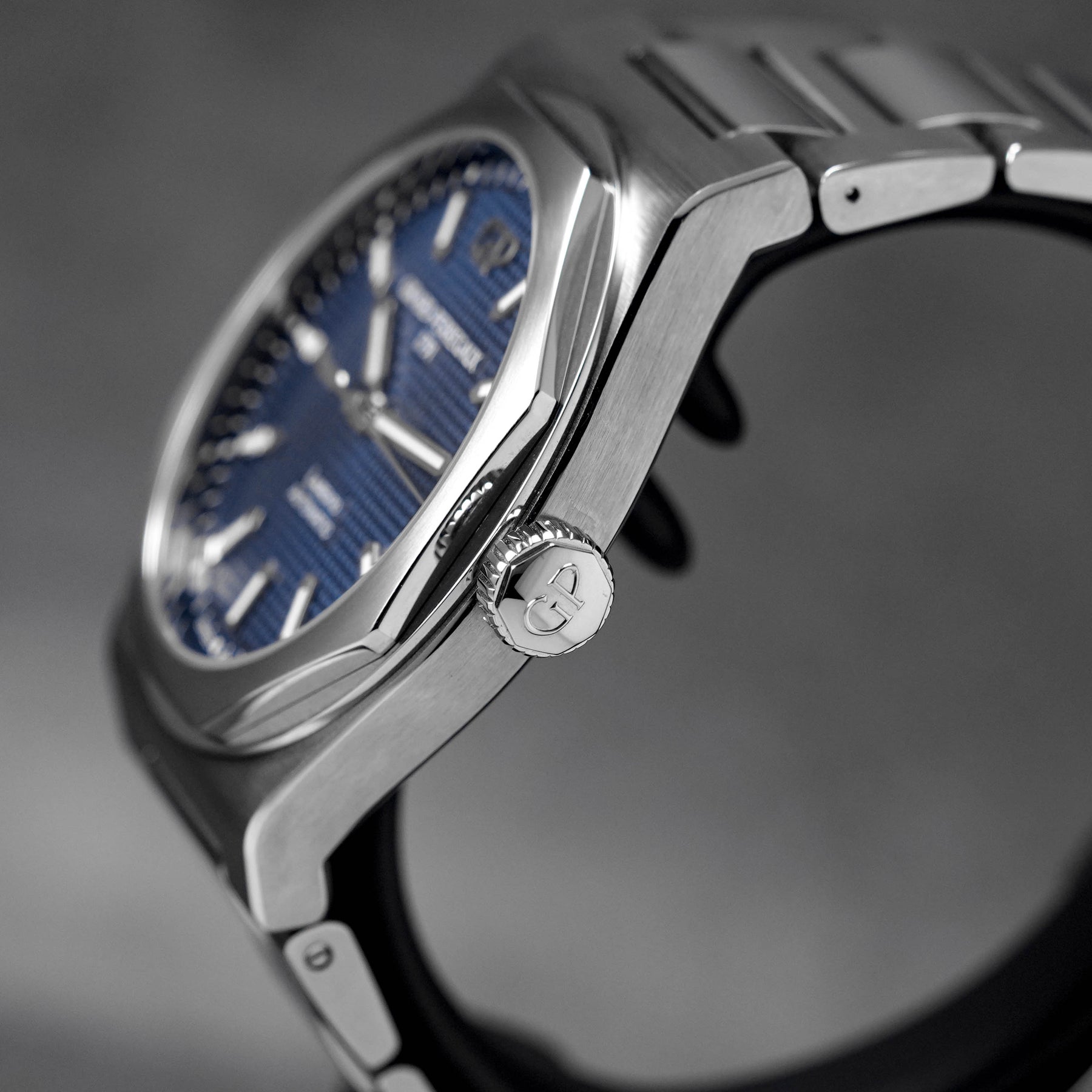 Laureato Blue