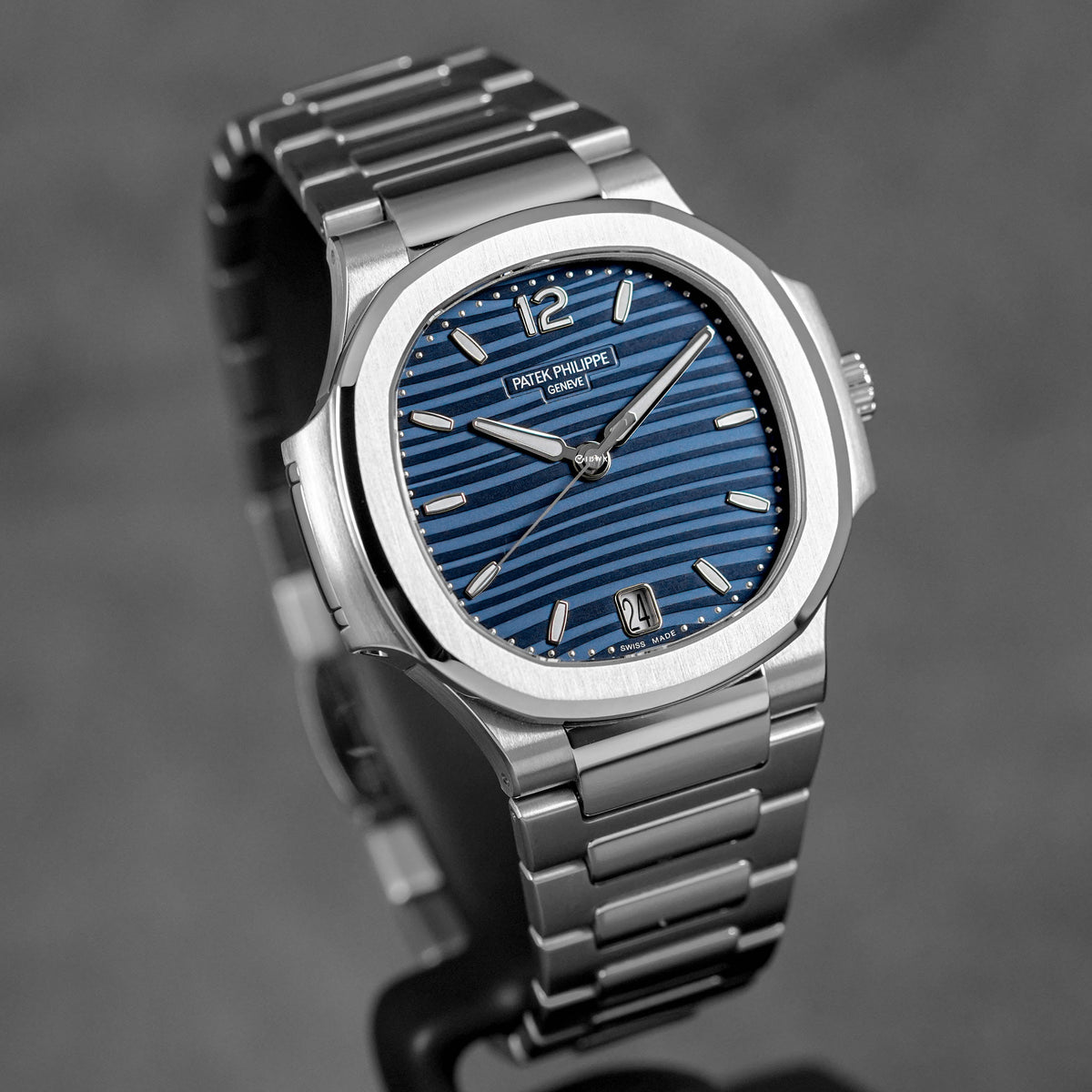 Harga Patek Philippe Nautilus Lady 7118/1A-001 Blue  Terbaru