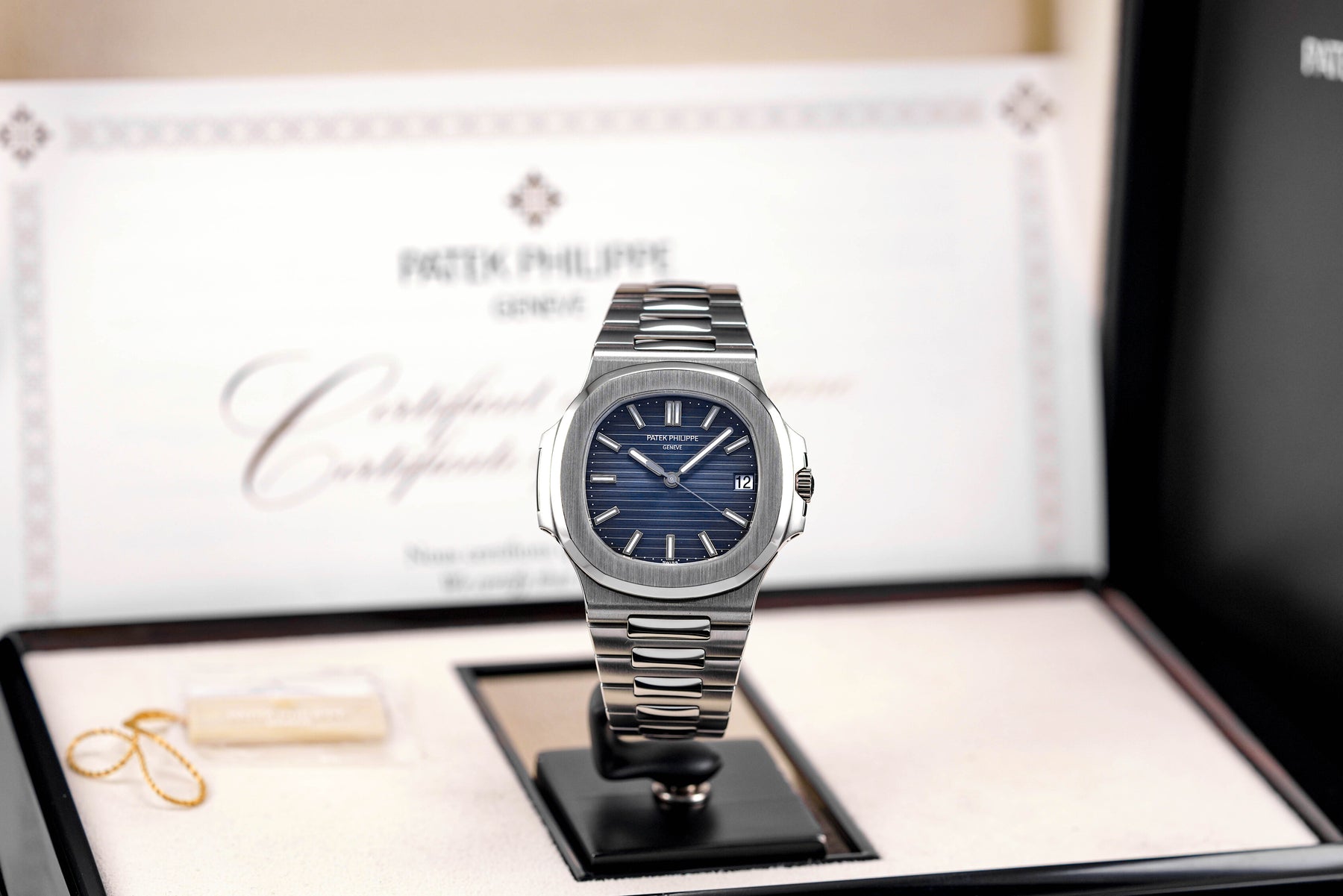 5711 1a Patek Philippe Rate Patek Philippe Nautilus Date Sweep