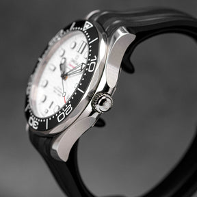 SEAMASTER DIVER 300 WHITE DIAL RUBBER STRAP (2022)