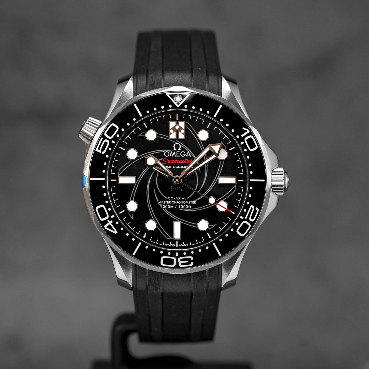Harga Omega James Bond 50th Anniversary