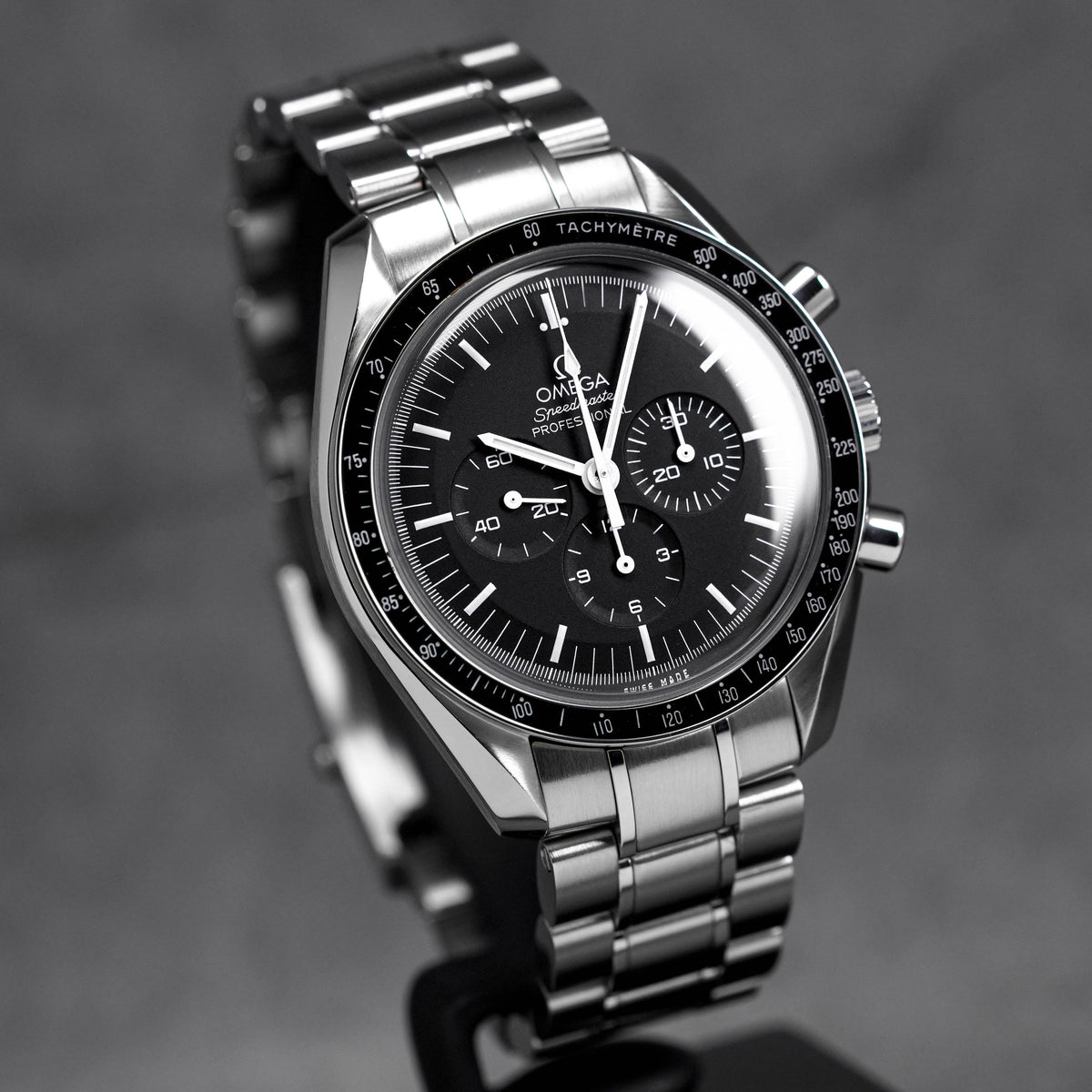 Harga Omega Moonwatch Hesalite