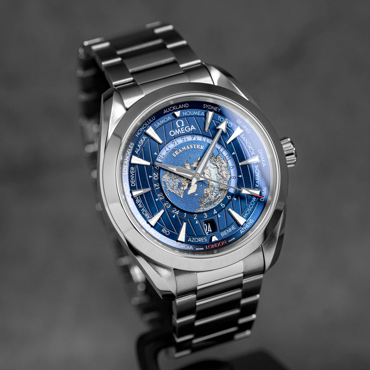 Harga Omega Seamaster Aqua Terra Worldtimer Blue