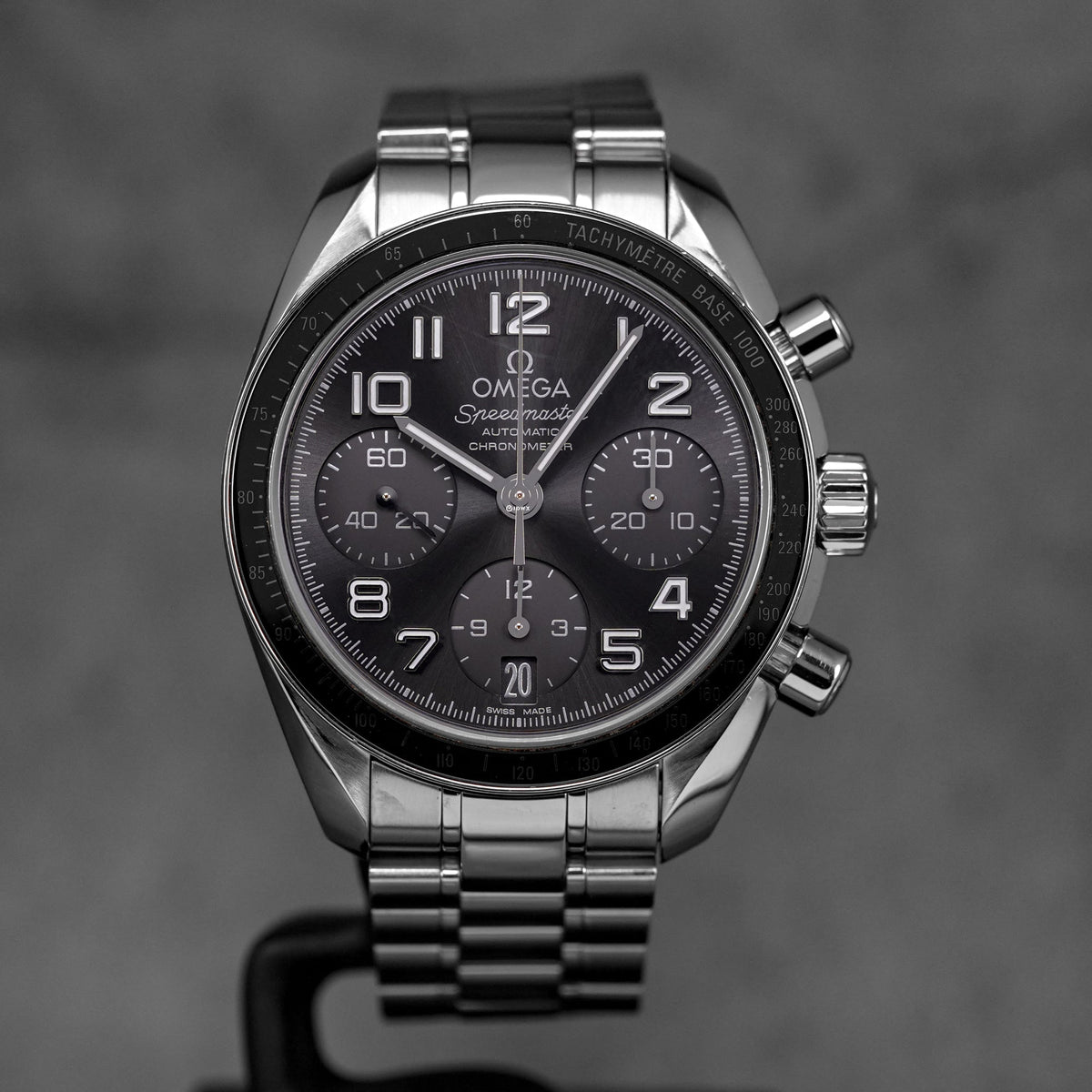 Omega Speedmaster Date