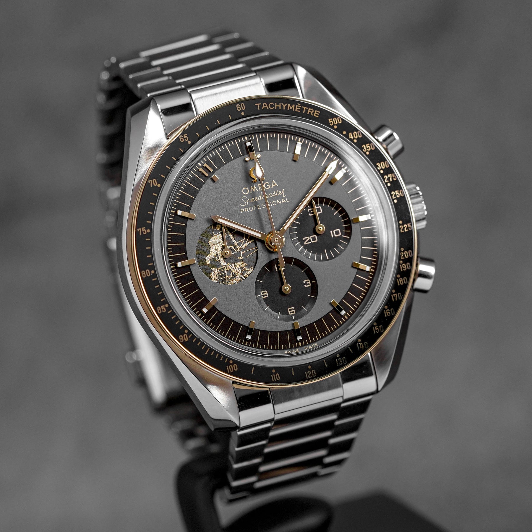 Harga Omega Speedmaster Moonwatch Apollo 11