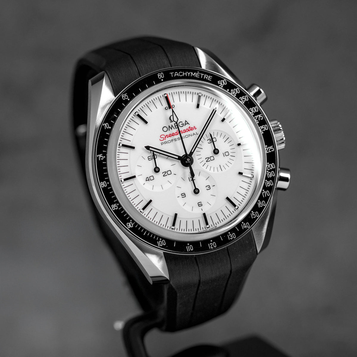 Harga Omega Speedmaster Moonwatch Rubber Terbaru