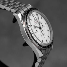 SPEEDMASTER MOONWATCH SAPPHIRE WHITE DIAL (2024)