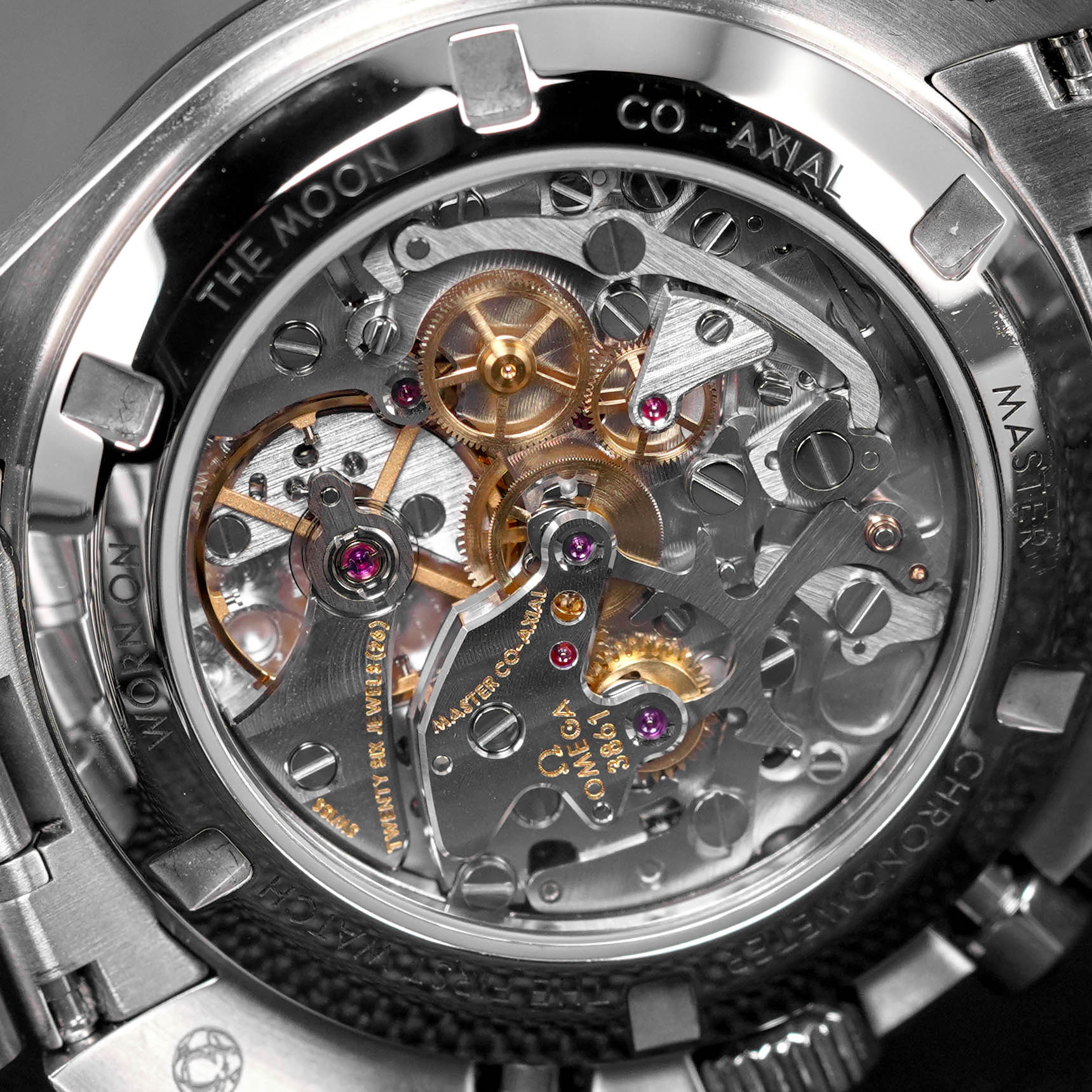 SPEEDMASTER MOONWATCH SAPPHIRE WHITE DIAL (2024)