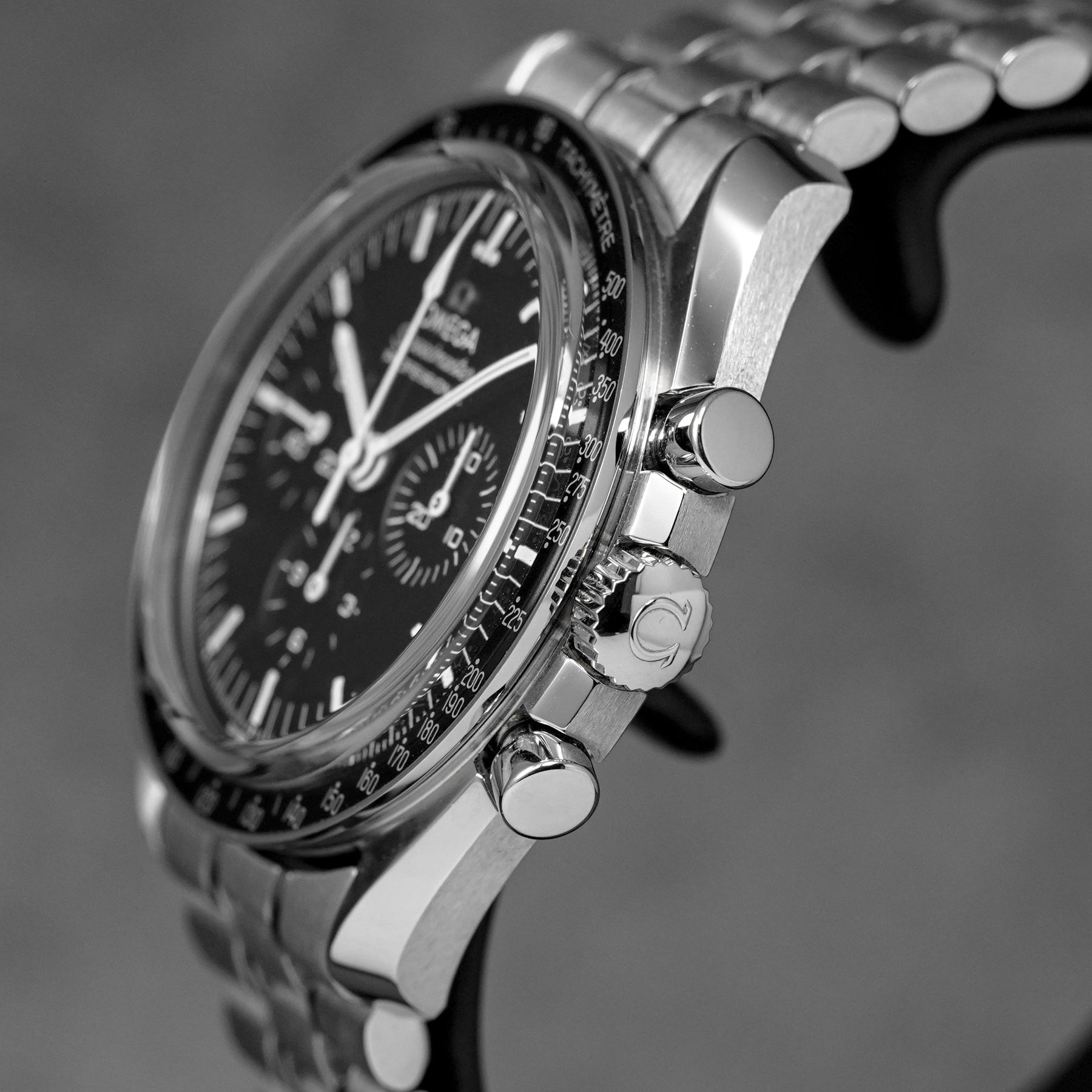 Harga Omega Speedmaster Moonwatch Sapphire