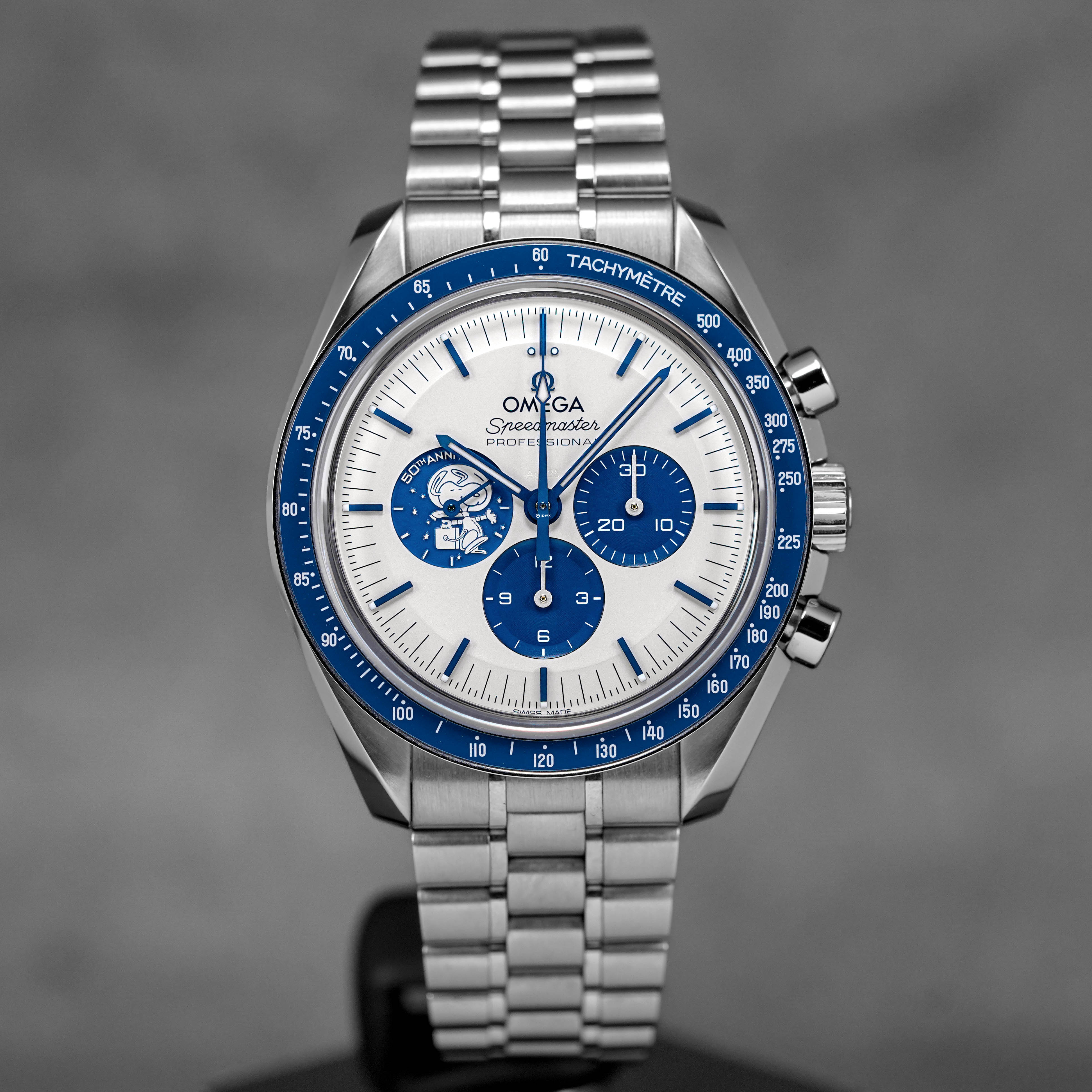 OMEGA SPEEDMASTER 'SILVER SNOOPY AWARD' 50TH ANNIVERSARY (2022