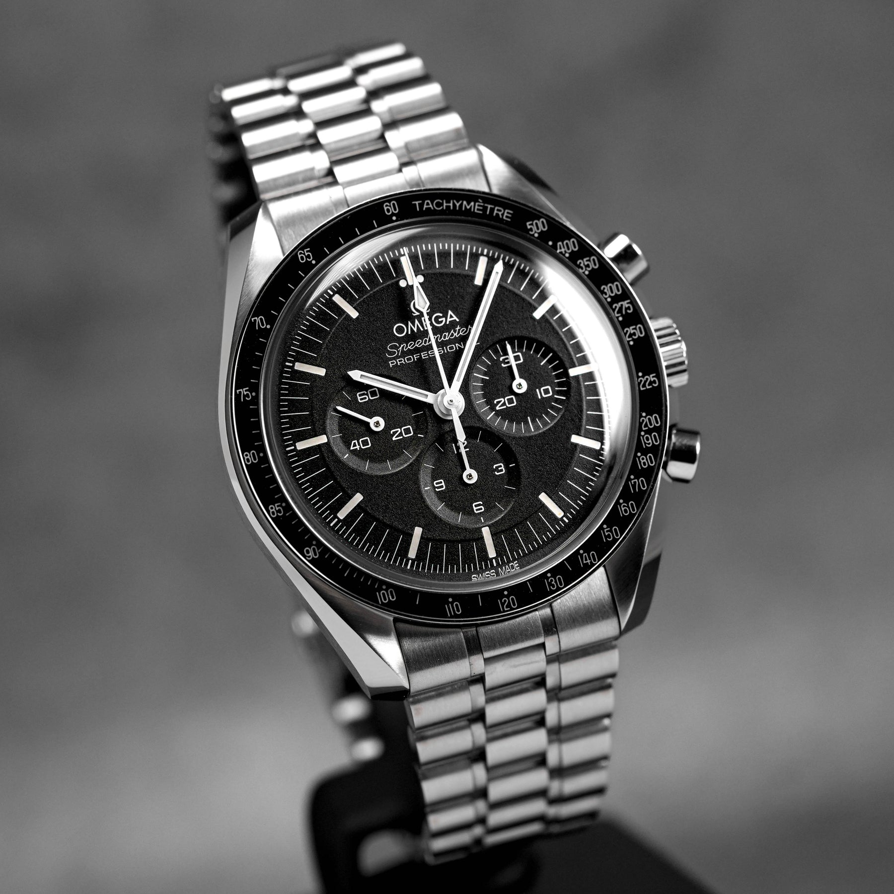 Harga Omega Speemaster Moonwatch Hesalite