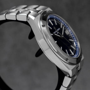 Overseas Blue Dial