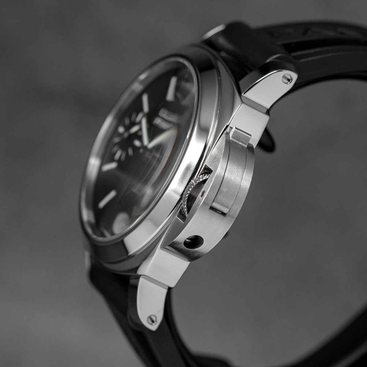 LUMINOR LOGO 44MM BLACK DIAL PAM 1084 (2021)
