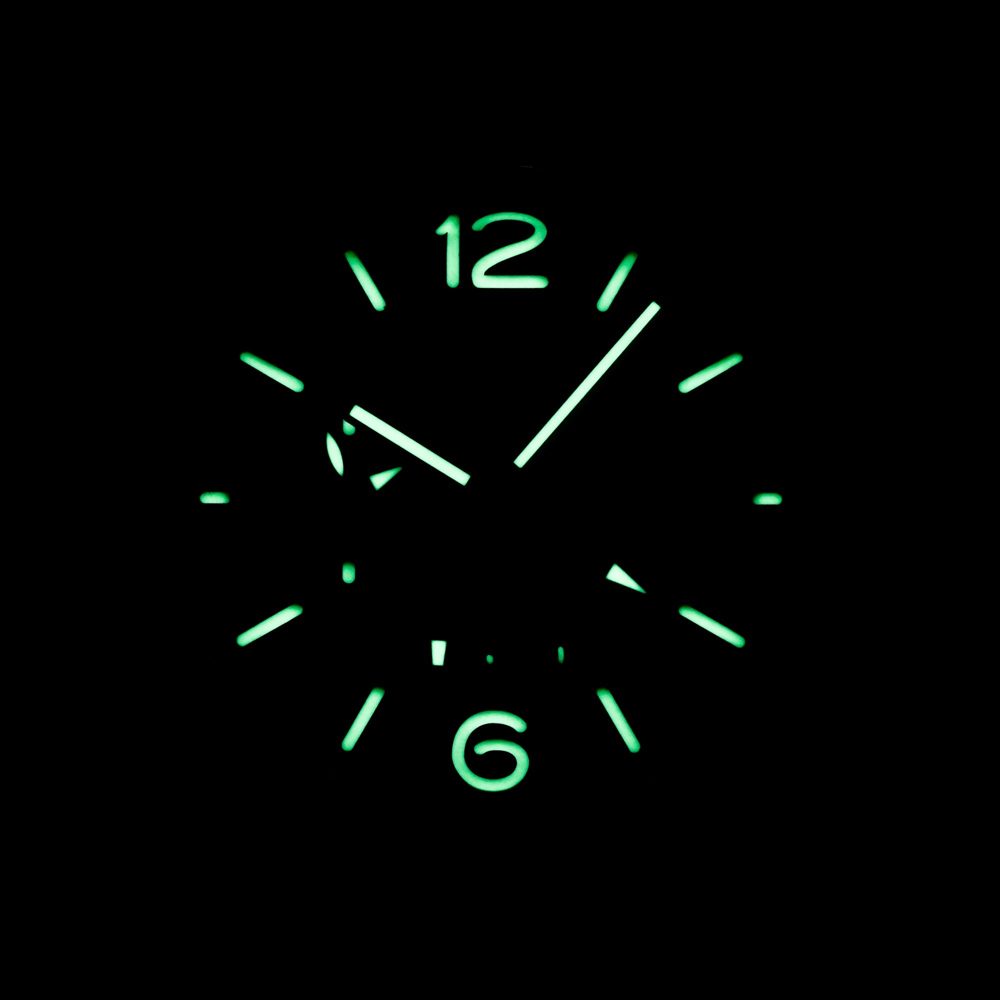 LUMINOR 1950 8 DAYS GMT 44MM BLACK DIAL PAM 233 (2013)