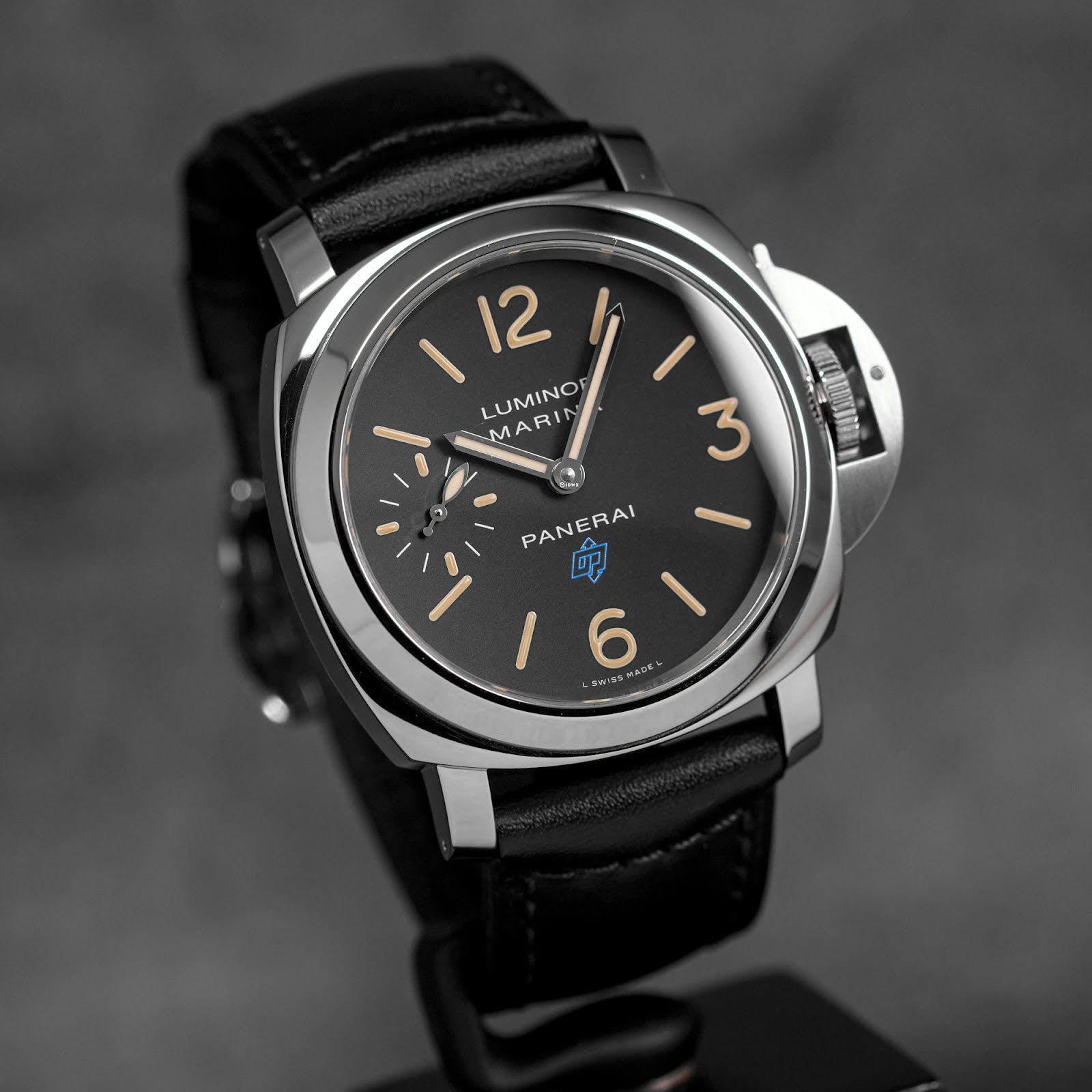 LUMINOR MARINA LOGO 44MM BLACK DIAL PAM 631 (2018)