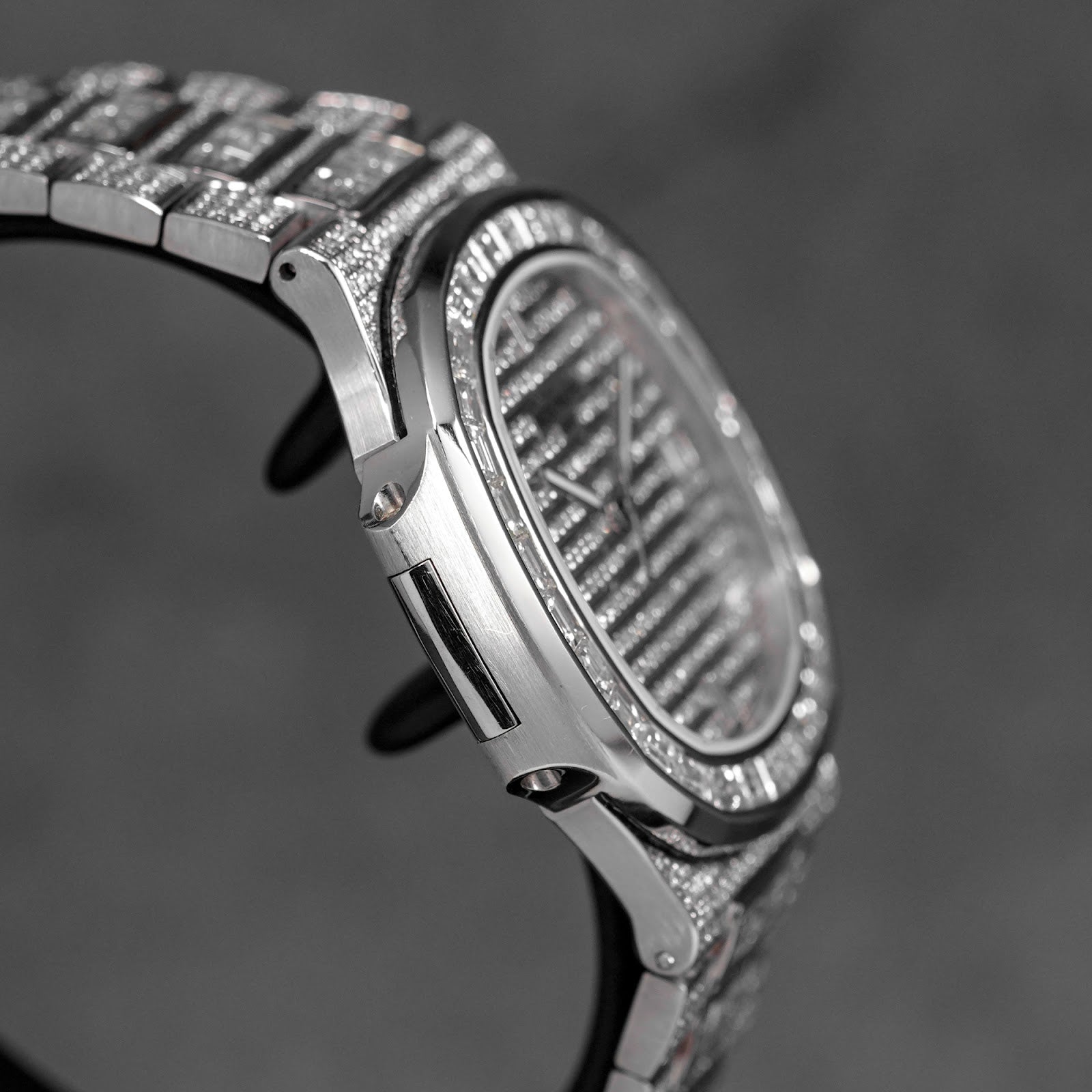 PATEK PHILIPPE NAUTILUS