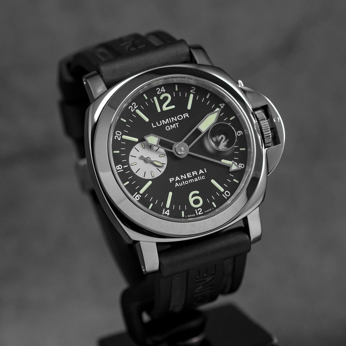 Panerai Luminor Gmt