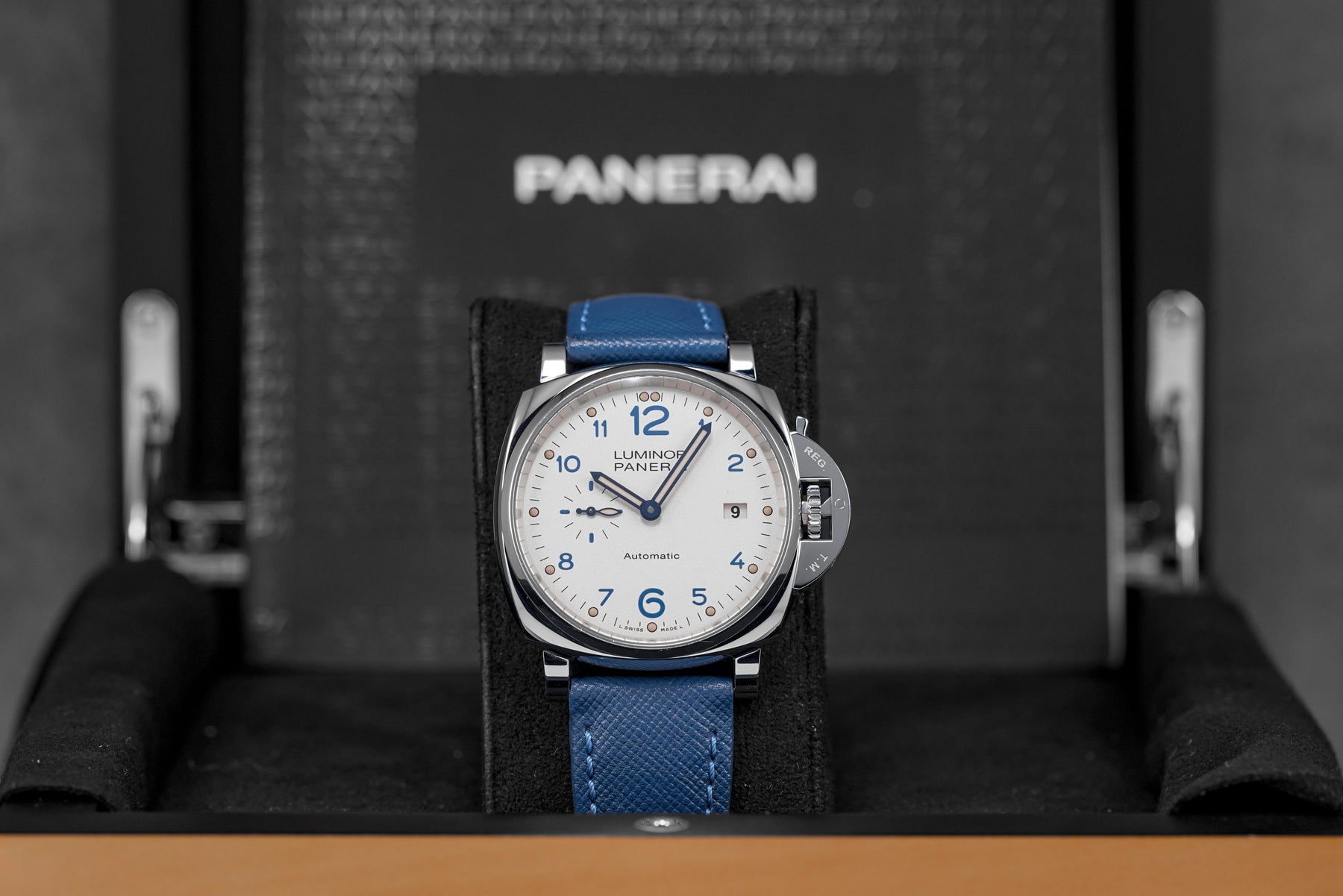 Harga Panerai Luminor PAM 906