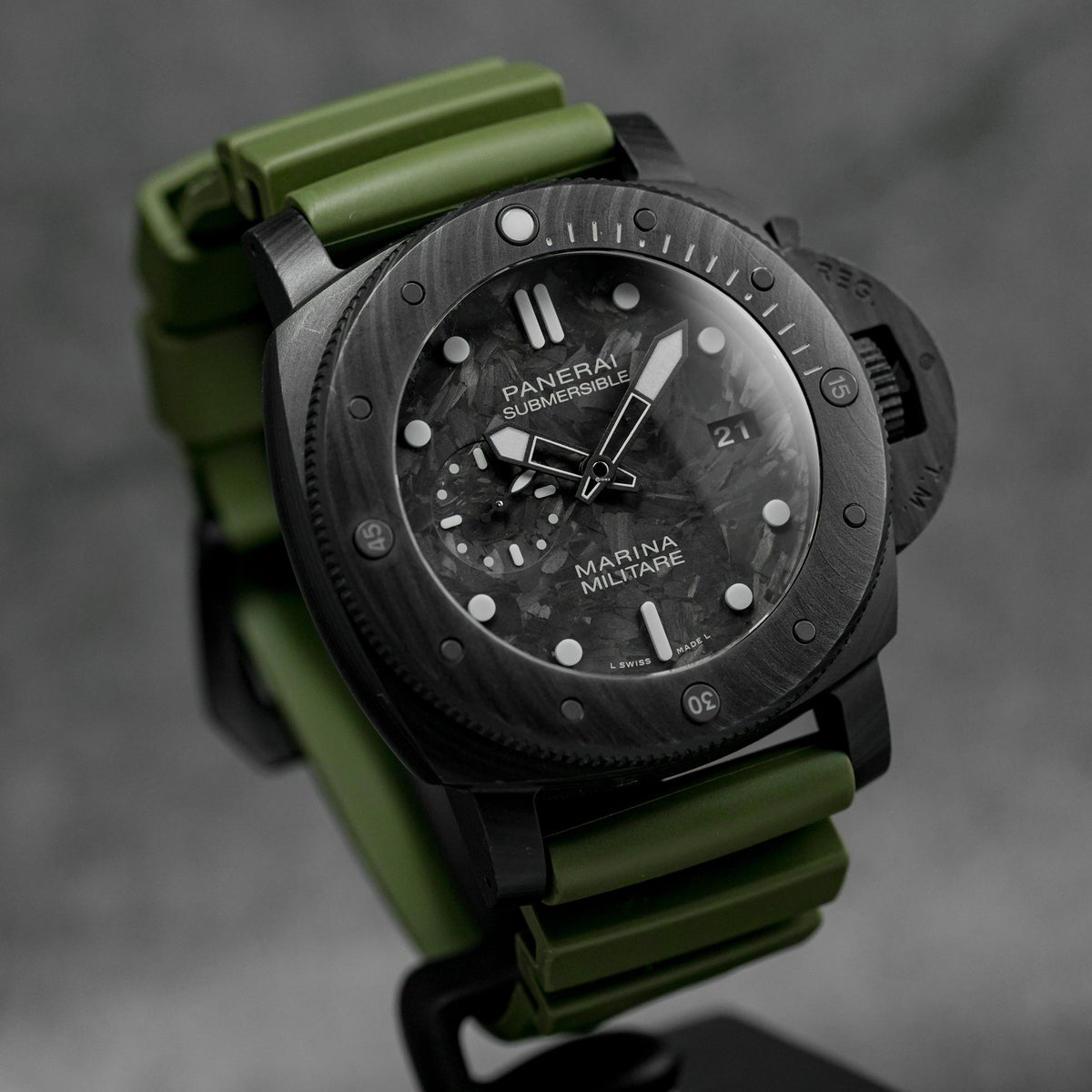 Harga Panerai Luminor PAM 979