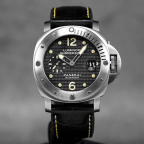 Harga Panerai Luminor Submersible PAM 025