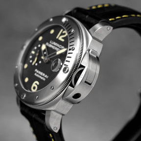 Harga Panerai Luminor Submersible PAM 025