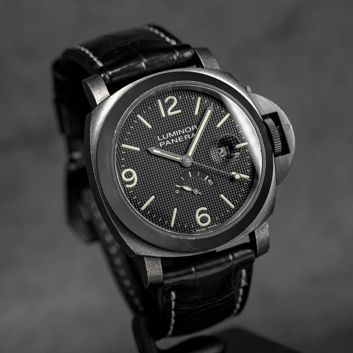 Harga Panerai PAM 28