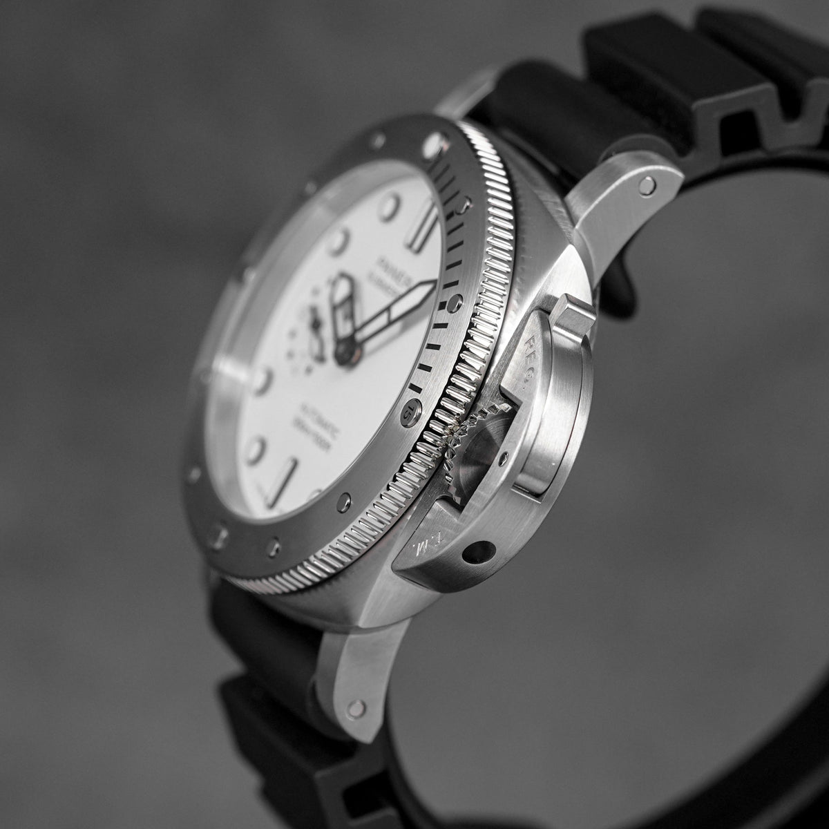 Panerai Submersible Bianco