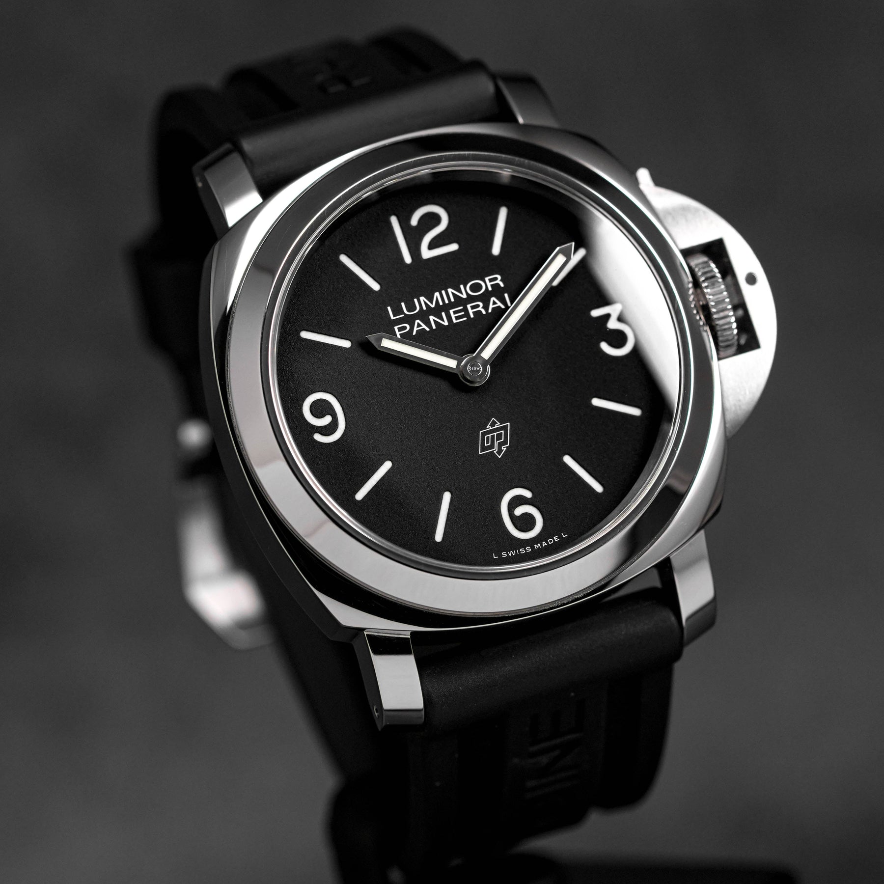LUMINOR BASE LOGO STEEL PAM 1086 (2023)