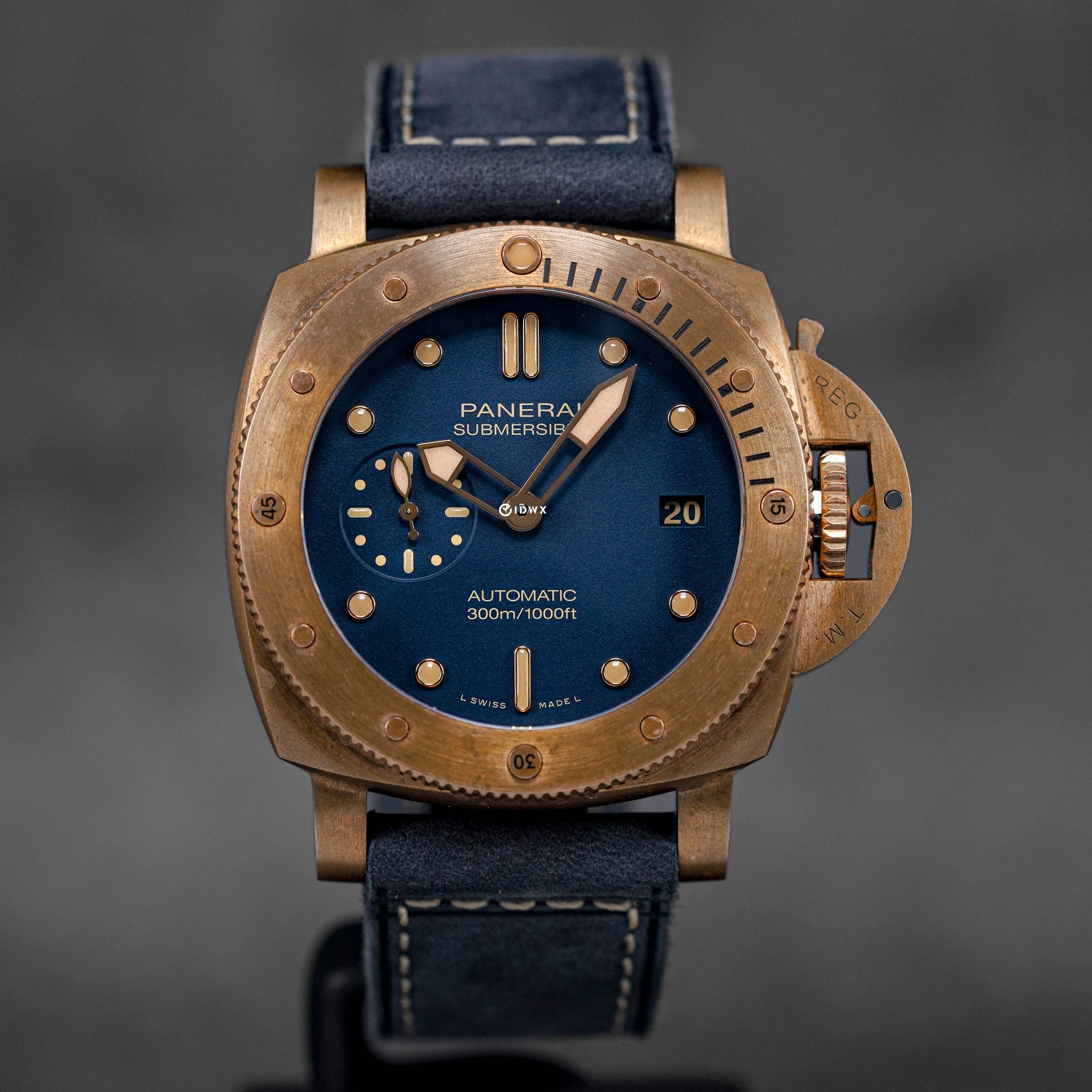 PANERAI LUMINOR SUBMERSIBLE BRONZO BLU ABISSO PAM 1074 (2023