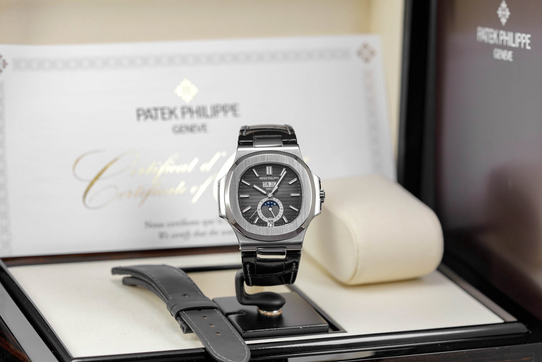 Harga Patek Nautilus 5726A