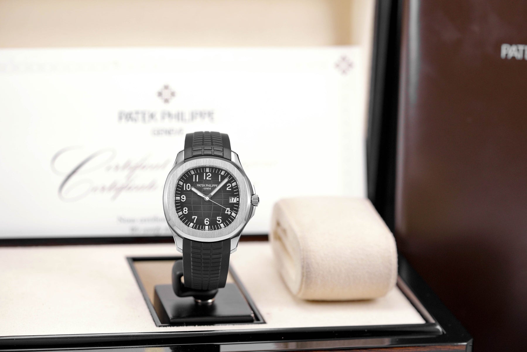 Harga Patek Philippe Aquanaut 5167A-001