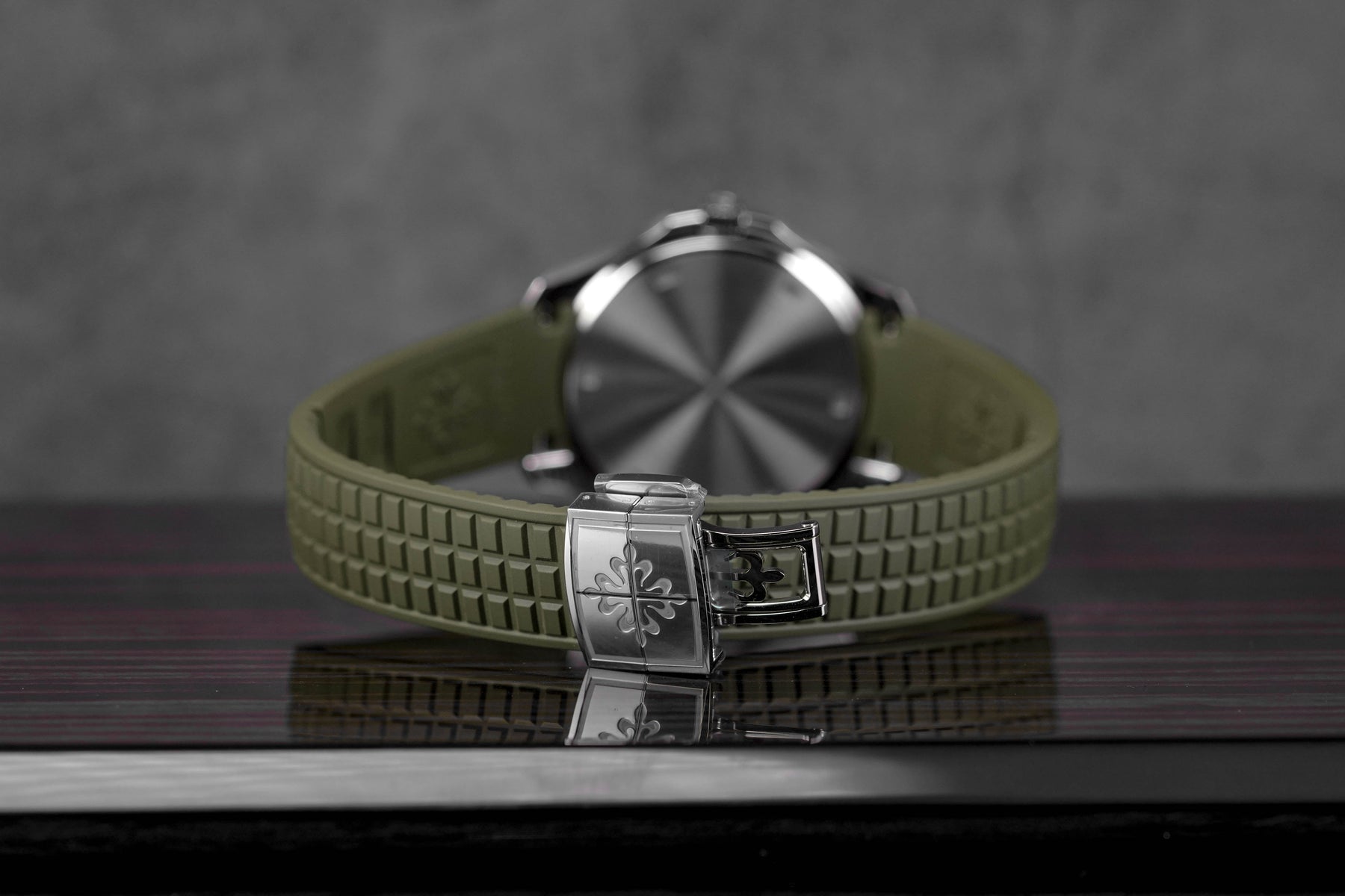 Harga Patek Philippe Aquanaut Luce Green