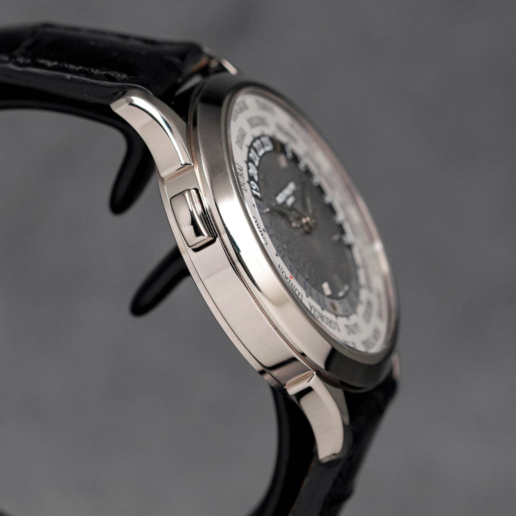 Harga Patek Philippe Complications 5230G Grey