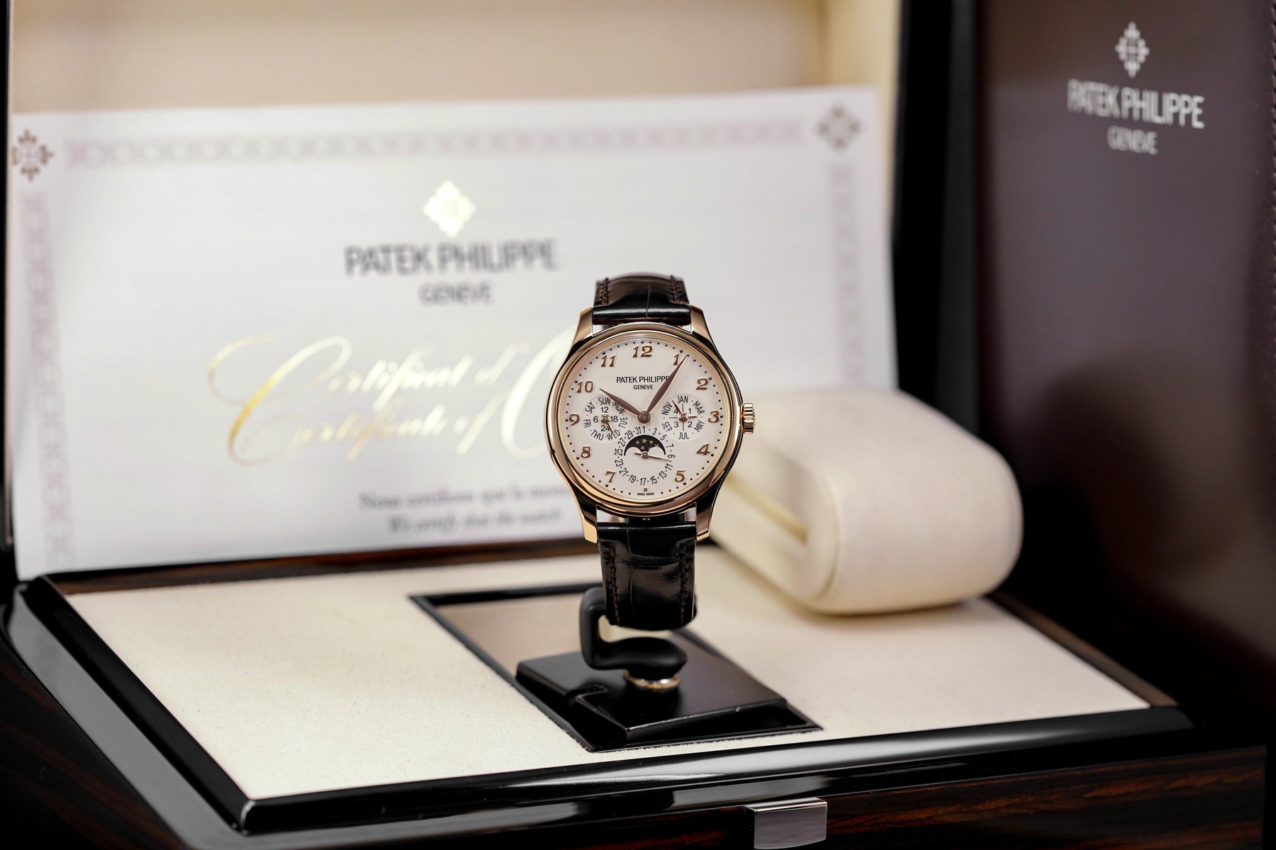 Watch 5327r Patek PATEK PHILIPPE GRAND COMPLICATIONS 5327R ROSEGOLD PERPETUAL