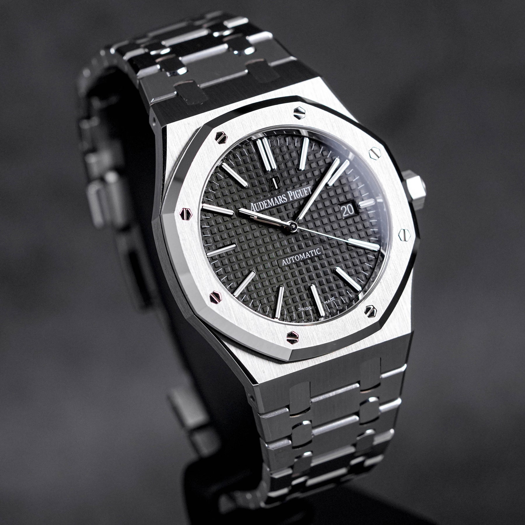 ROYAL OAK 41MM 15400 BLACK DIAL (2018)