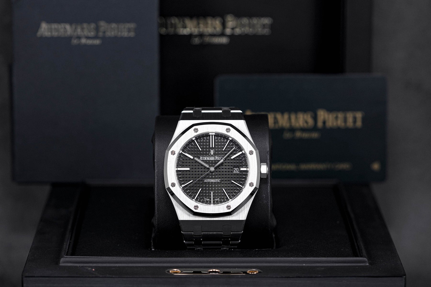 ROYAL OAK 41MM 15400 BLACK DIAL (2018)