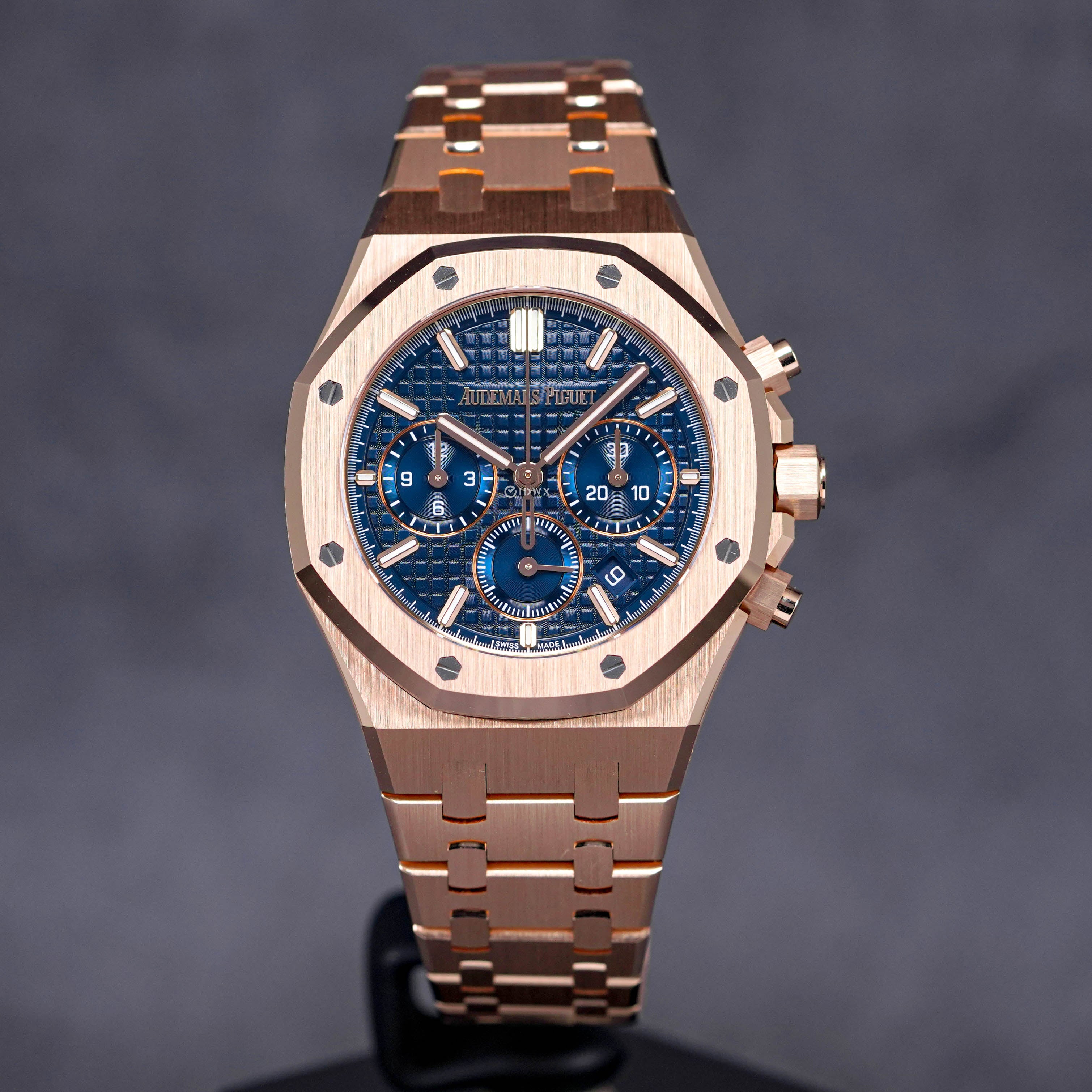 AUDEMARS PIGUET ROYAL OAK CHRONOGRAPH 38MM ROSEGOLD BLUE DIAL