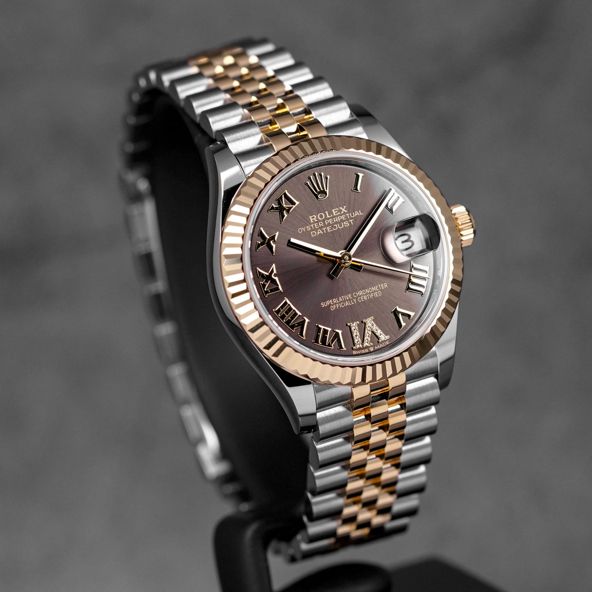 DATEJUST 31MM TWOTONE YELLOWGOLD DARK GREY ROMAN DIAL DIAMOND ON VI (2025)